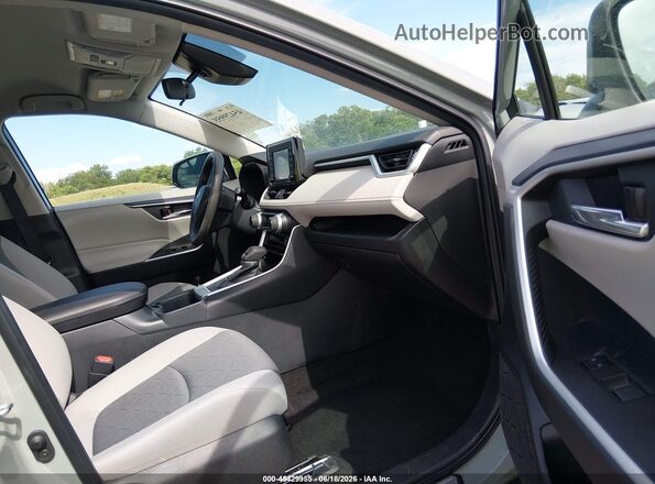 2T3P1RFVXNW260072 2022 TOYOTA RAV4 Light Blue წინა სალონის ხედი
