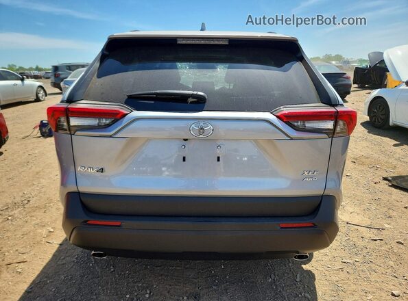 2T3P1RFVXSW598809 2025 TOYOTA RAV4 Silver Vista trasera