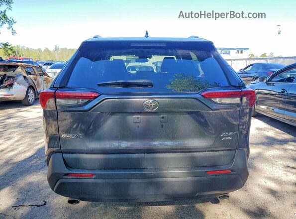 2T3R1RFV0KW082158 2019 TOYOTA RAV4 Gray 