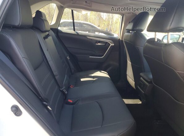 2T3R1RFV4SW574045 2025 TOYOTA RAV4 Белый 