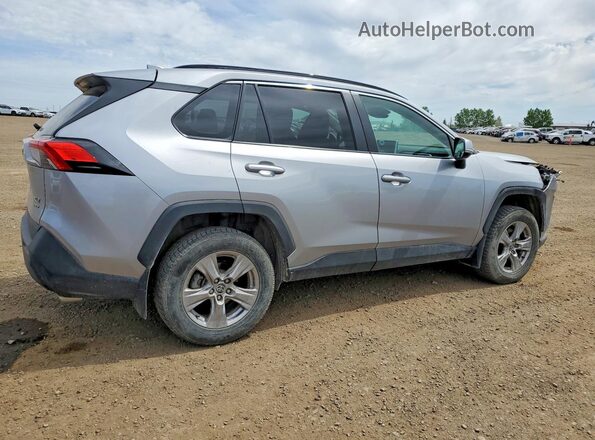 2T3R1RFV7PC351913 2023 TOYOTA RAV4 Silver Trasero derecho