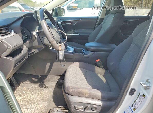 2T3R1RFV8MC227161 2021 TOYOTA RAV4 White 