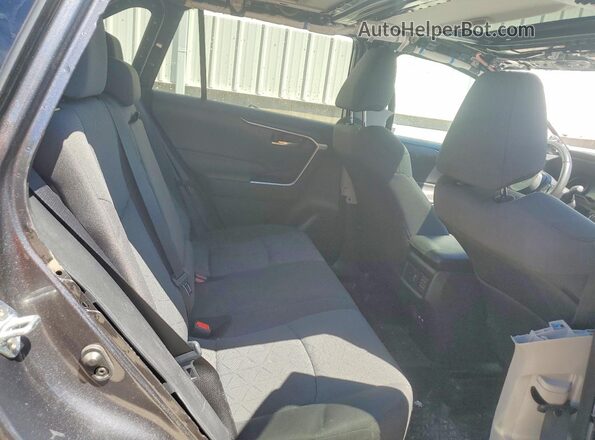 2T3R1RFV9MC202365 2021 TOYOTA RAV4 Gray Вид задньої частини салону