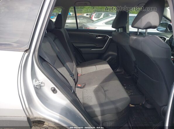 2T3R6RFV7LW001496 2020 TOYOTA RAV4 HYBRID Silver Widok naklejki z numerem VIN