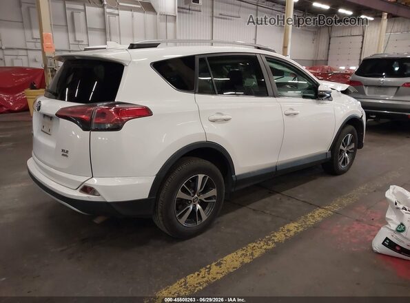 2T3RFREV1GW442550 2016 TOYOTA RAV4 Белый Задняя правая четверть