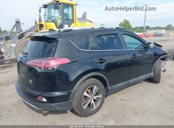 2T3RFREV1GW455315 2016 TOYOTA RAV4 Черный Задняя правая четверть