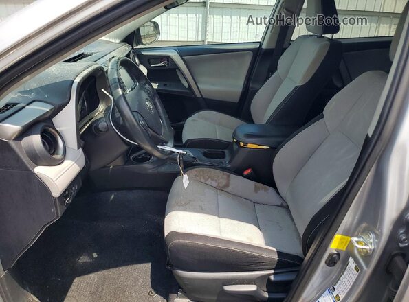 2T3RFREV1HW615193 2017 TOYOTA RAV4 Silver Front interior view
