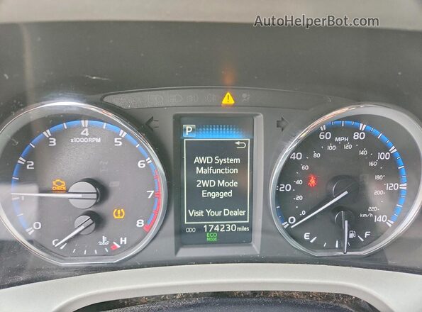 2T3RFREV2GW450642 2016 TOYOTA RAV4 Orange 
