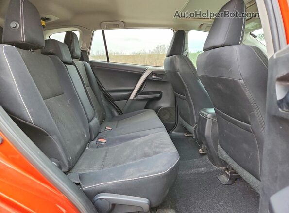 2T3RFREV2GW450642 2016 TOYOTA RAV4 Orange 