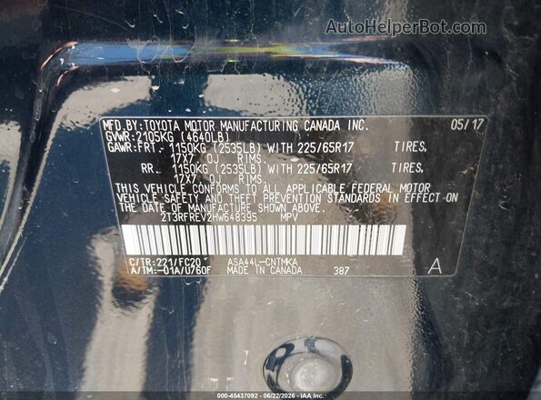 2T3RFREV2HW648395 2017 TOYOTA RAV4 Blue Widok komory silnika