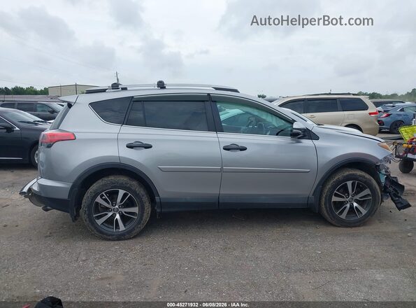 2T3RFREV2HW654312 2017 TOYOTA RAV4 Silver 360 interior view