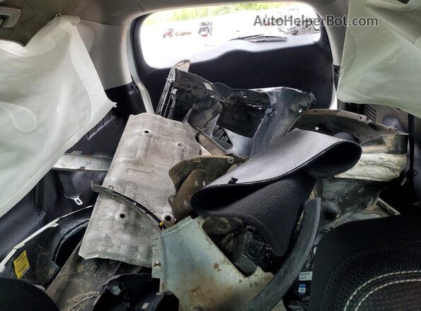 2T3RFREV3GW535649 2016 TOYOTA RAV4 White Вид задніх сидінь