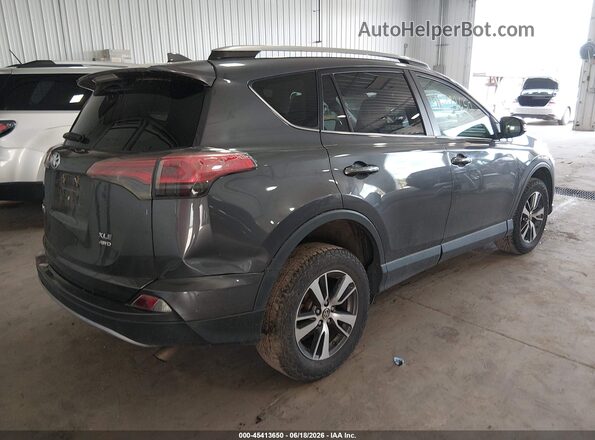 2T3RFREV4JW734622 2018 TOYOTA RAV4 Gray Tył prawy