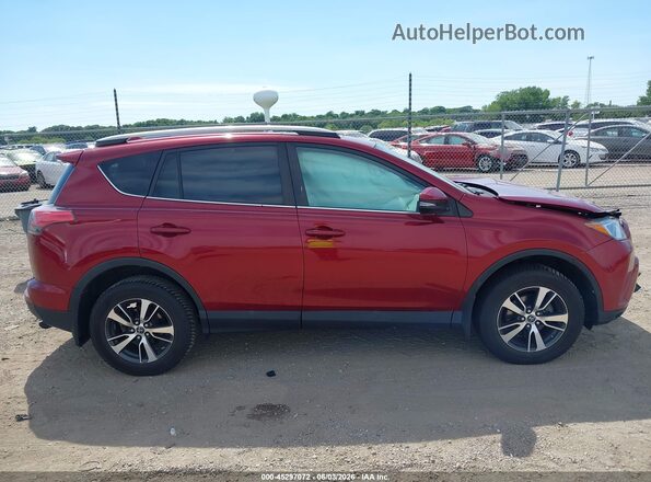 2T3RFREV4JW817810 2018 TOYOTA RAV4 Red Սալոնի հետևի տեսք