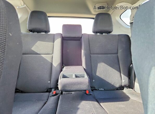 2T3RFREV4JW823879 2018 TOYOTA RAV4 Серый Вид задних сидений