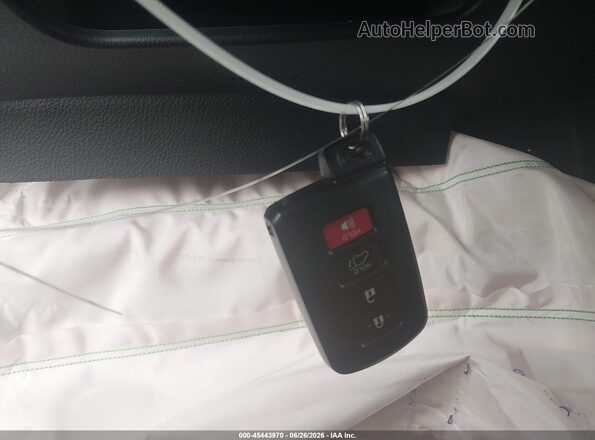 2T3RFREV4JW836096 2018 TOYOTA RAV4 Red Vista del salpicadero