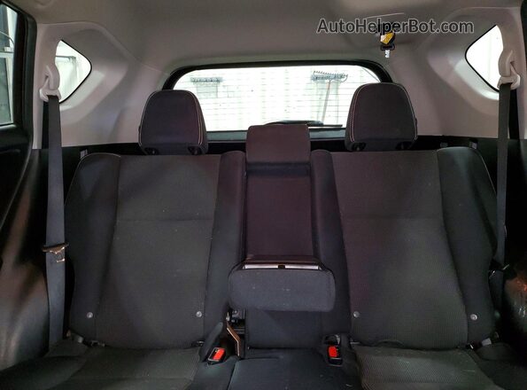 2T3RFREV5HW607792 2017 TOYOTA RAV4 Purple Вид задніх сидінь