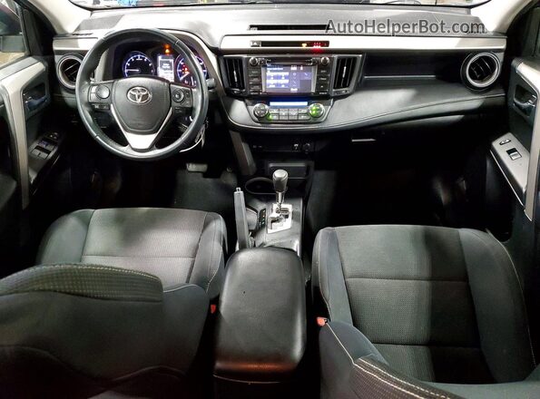 2T3RFREV5HW607792 2017 TOYOTA RAV4 Purple Вид панелі приладів