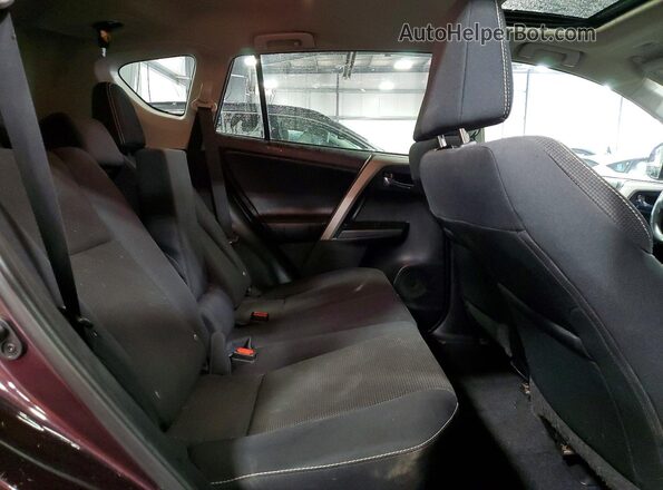 2T3RFREV5HW607792 2017 TOYOTA RAV4 Purple Вид задньої частини салону