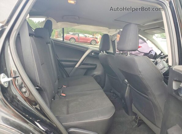 2T3RFREV7HW598545 2017 TOYOTA RAV4 Черный Вид задних сидений