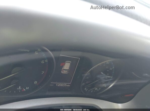 2T3RFREV7JW731813 2018 TOYOTA RAV4 Red Vista de los asientos traseros