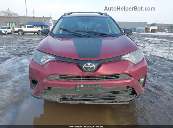 2T3RFREV7JW731813 2018 TOYOTA RAV4 Red Vista del cuadro de instrumentos