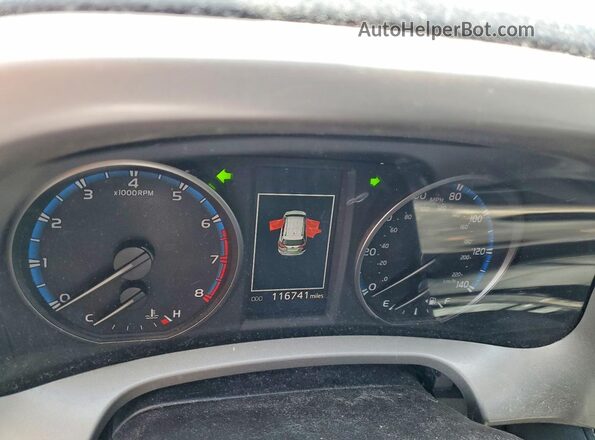 2T3RFREV8JW801738 2018 TOYOTA RAV4 Gray Սարքավորումների վահանակի տեսք