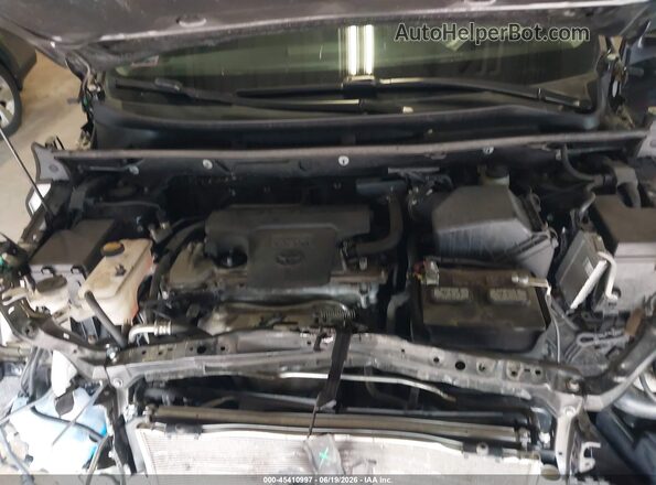 2T3RFREV9JW740576 2018 TOYOTA RAV4 Black Vista trasera