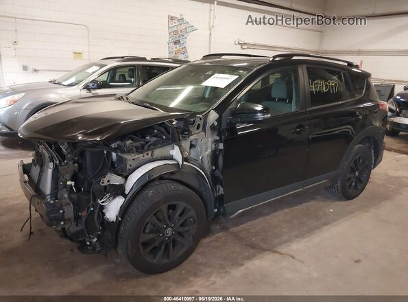 2T3RFREV9JW740576 2018 TOYOTA RAV4 Black Vista tres cuartos delantera izquierda