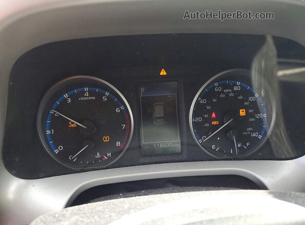 2T3RFREV9JW774971 2018 TOYOTA RAV4 Gray Vista del cuadro de instrumentos