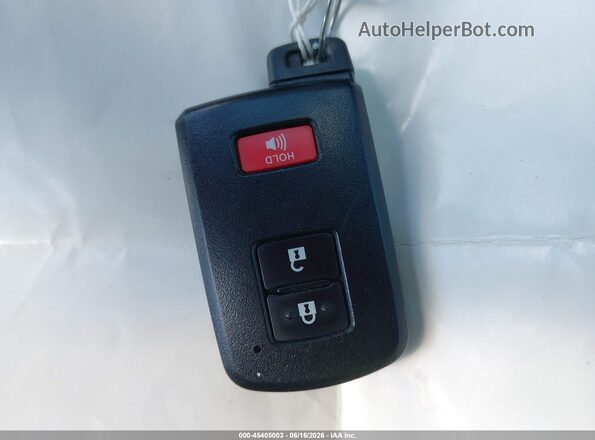 2T3RFREV9JW795108 2018 TOYOTA RAV4 White Առջևի վահանակի տեսք