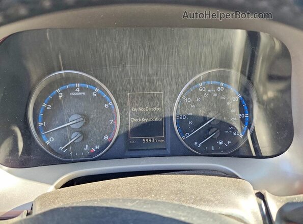 2T3RFREV9JW839138 2018 TOYOTA RAV4 Белый Вид щитка приборов