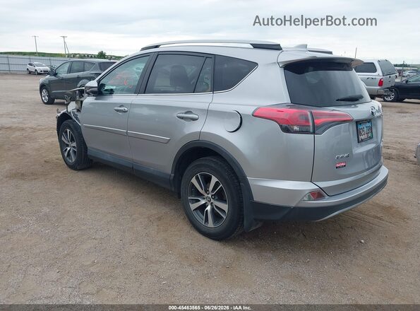 2T3RFREVXHW569007 2017 TOYOTA RAV4 Silver Tył lewy