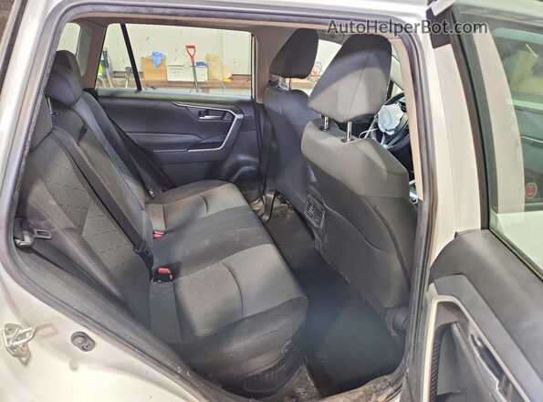 2T3RWRFV1PW184366 2023 TOYOTA RAV4 White 