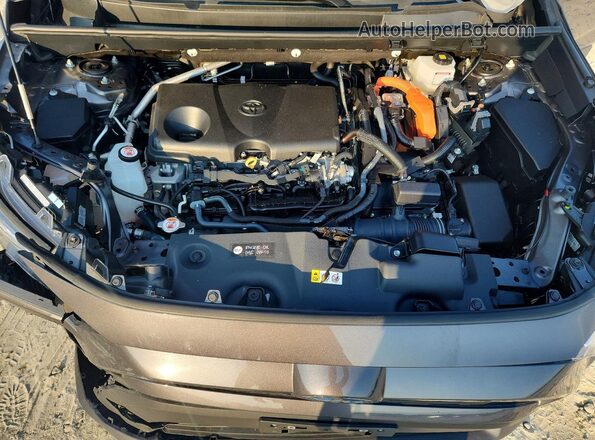 2T3RWRFV2RW221945 2024 TOYOTA RAV4 Gray Widok komory silnika