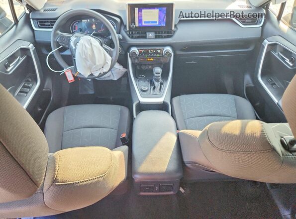 2T3RWRFV2RW221945 2024 TOYOTA RAV4 Gray Widok deski rozdzielczej