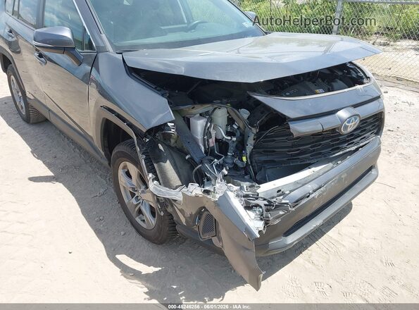 2T3RWRFV3RW200165 2024 TOYOTA RAV4 HYBRID Серый Вид спереди