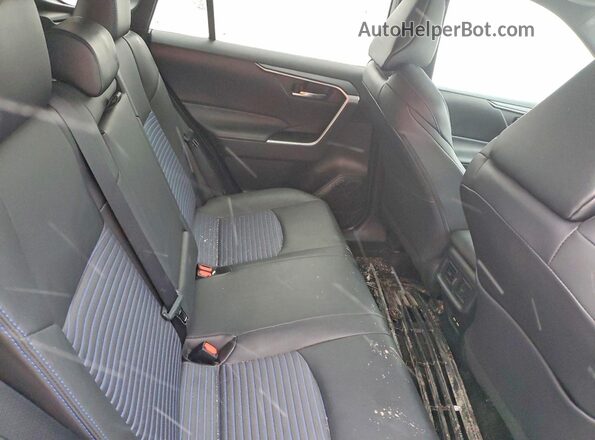 2T3RWRFV4MW113142 2021 TOYOTA RAV4 White Rear interior view