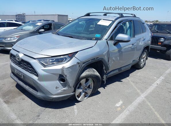 2T3RWRFV6MW115748 2021 TOYOTA RAV4 HYBRID Silver Przód lewy