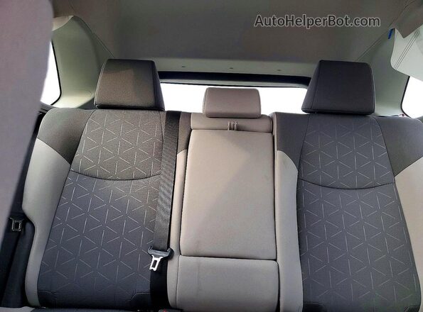 2T3RWRFV6RW243463 2024 TOYOTA RAV4 Red Вид задніх сидінь