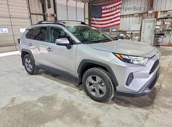2T3RWRFV7RW209497 2024 TOYOTA RAV4 Silver Передня права чверть
