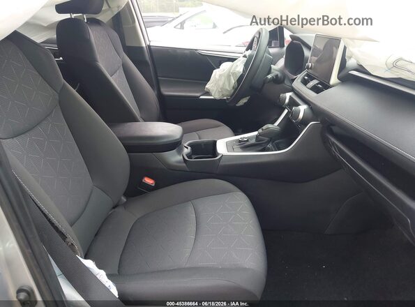 2T3RWRFV7RW244184 2024 TOYOTA RAV4 HYBRID Silver Vista interior delantera
