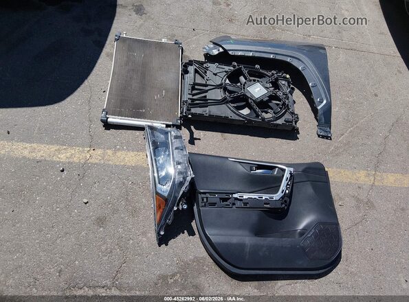 2T3S1RFV9MW197992 2021 TOYOTA RAV4 Серый Вид щитка приборов