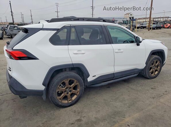 2T3UWRFV1PW160949 2023 TOYOTA RAV4 White 