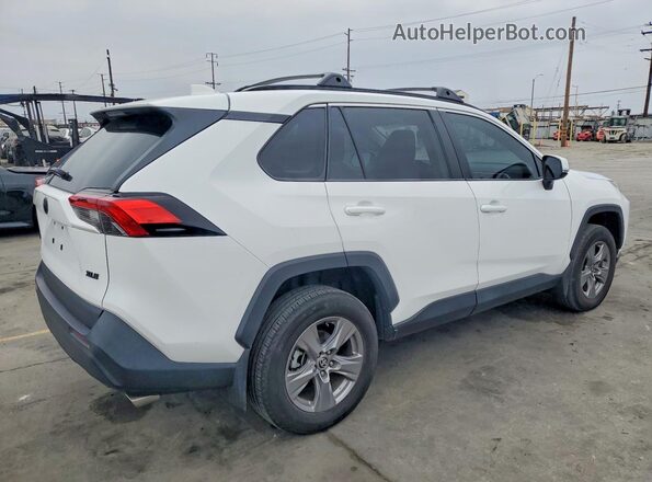 2T3W1RFV0RC291091 2024 TOYOTA RAV4 White Trasero derecho