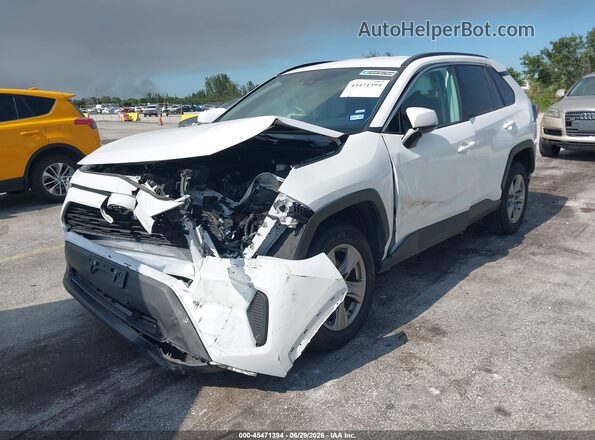 2T3W1RFV0RW338618 2024 TOYOTA RAV4 White წინა მარცხენა ხედი სამი მეოთხედიდან