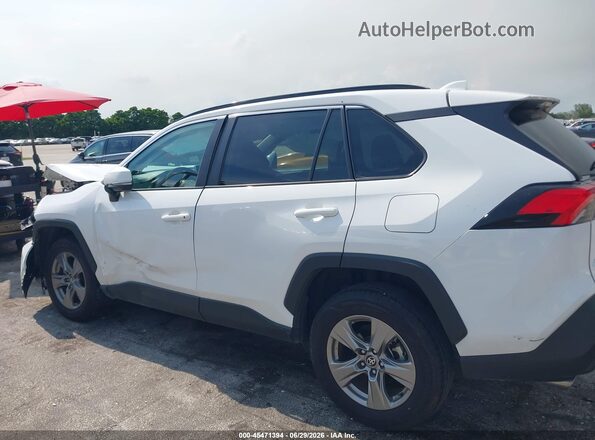 2T3W1RFV0RW338618 2024 TOYOTA RAV4 White სალონის 360-გრადუსიანი ხედი