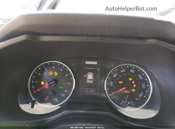 2T3W1RFV1KW054338 2019 TOYOTA RAV4 Red Widok tylnych siedzeń