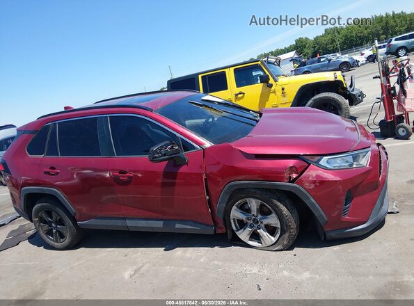 2T3W1RFV1KW054338 2019 TOYOTA RAV4 Red Widok wnętrza z tyłu