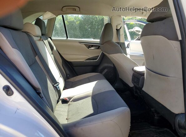2T3W1RFV1MW117649 2021 TOYOTA RAV4 White Հետևի նստատեղերի տեսք